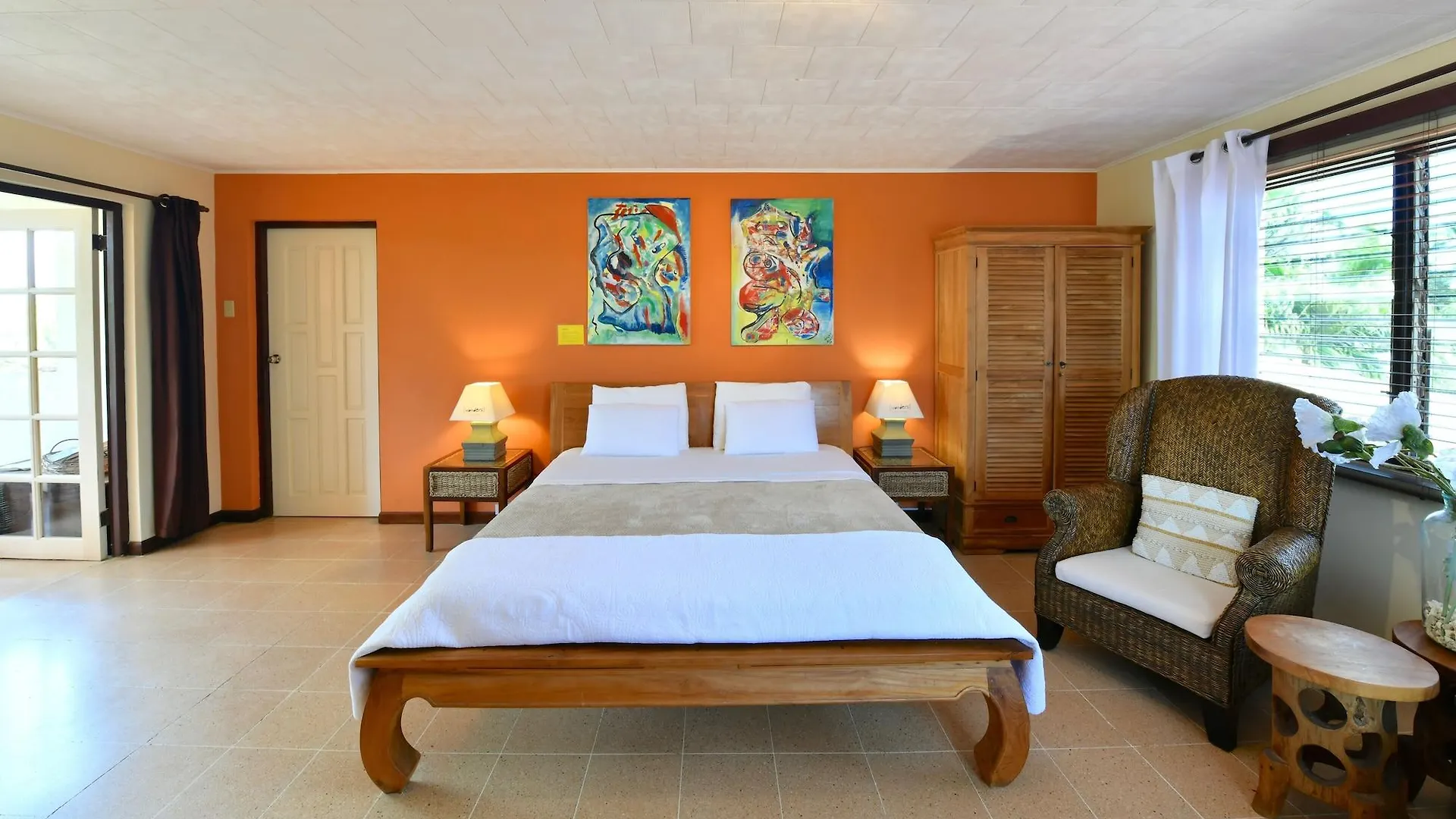 Wonders Boutique Hotel Oranjestad 3*,