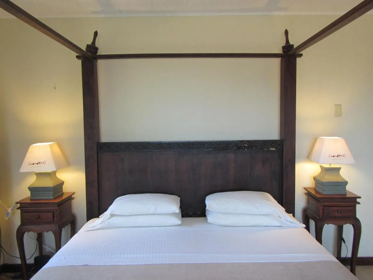 אורנג'סטאד Wonders Boutique Hotel